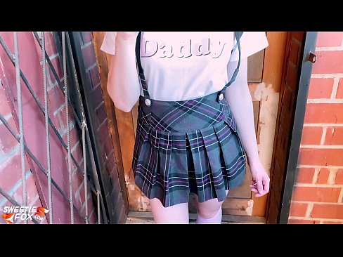 ❤️ Schoolgirl ດູດ dick ຂອງນາງເລິກແລະ fucks ແທນທີ່ຈະຫ້ອງຮຽນ. ❌  ເພດ ຢູ່ທີ່ພວກເຮົາ lo.rexporn-com.ru% ️❤